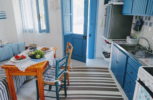 Mochlos House | Sea Breeze Covered House