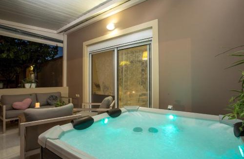 Petaloudes House | Sea Breeze & Nature villa ,near the sea, luxury jagguzi and spa private garden