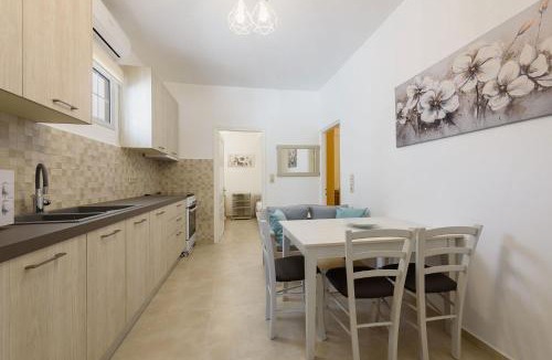 Aliki Apartment | Sea Breeze Studios Paros II
