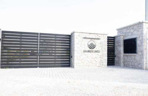 Kandia Villa | Sea breeze suites Maistro 4per with private pool