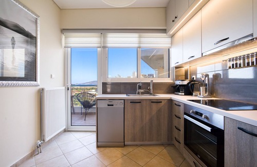 Lavreotiki Apartment | Sea & Mountain View - Family-friendly - with office