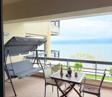 Kamena Vourla Apartment | Seacoast Apartments 1 !
