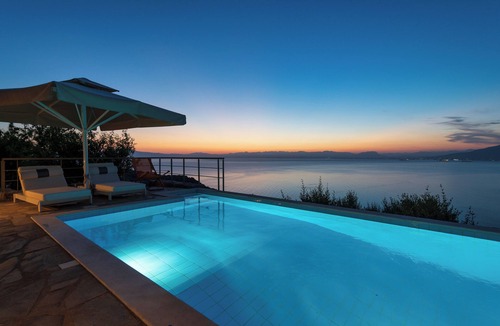 Kitries Villa | Searocks Exclusive Villas Resort