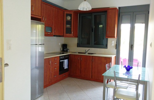 Skala Neon Kidonion House | Seaside House 2 bedrooms, Lesbos Island Greece