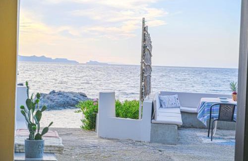 Kolymbari House | Seaside House in Ravdouha