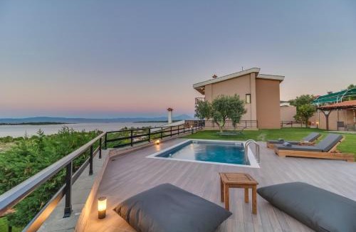Vourvourou Apartment | Seaview Villas