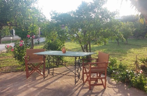 Temeni House | SECRET GARDEN HOUSE - A SMALL PARADISE 1,5 KM AWAY FROM THE SEA 3 KM FROM CITY