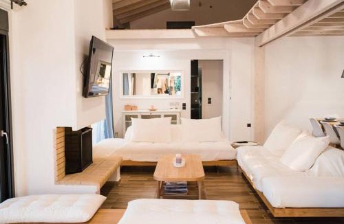 Troizinia Villa | SECRET PARADICE-HIDDEN GETAWAY-PRIVATE BEACH