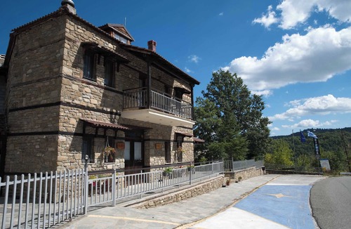 Nestorio Apartment | Seirios Guest House - Primoula Mountain Serenity