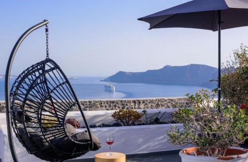 Oia Villa | Sensia villa with Hot tub and Caldera View