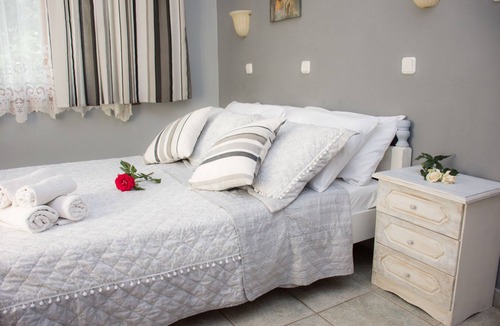 South Pelion House | Seralis
