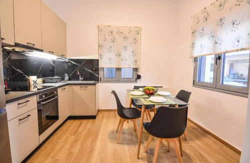 Xylokastron House | Serenity Residence