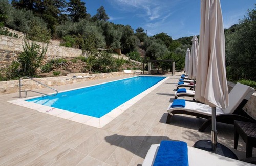 Kantanos-Selino Villa | Serenity River Villa