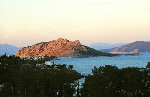 Kontos Villa | serenity villa Aegina fantastic view near the beach