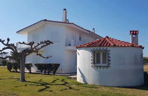 Stylida Villa | Silver Villa Raches