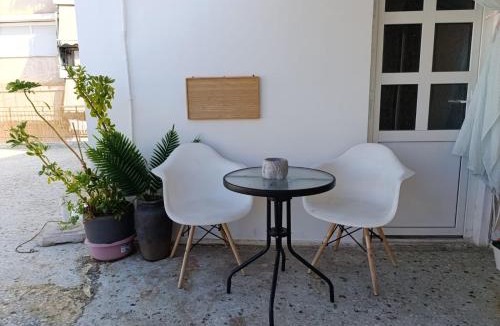 Kallithea House | Single room