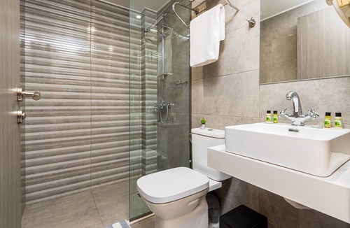 Sissi Hotel | Sisi Breeze Hotel