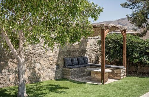 Sivas Villa | SivasZen Luxury Villa, with Heated Pool & Spa Whirlpool, By ThinkVilla