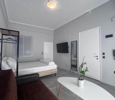 Xanthi Apartment | six2point
