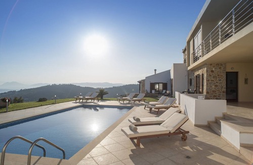 Agia Paraskevi Villa | Skiathea Villas a luxury complex of Villas