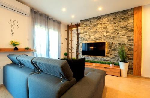 Serres Apartment | Sky view suite serres