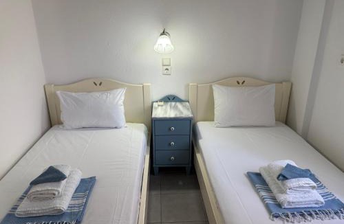 Loutro House | Sofia Rooms