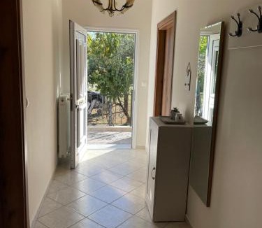 Mavromati Apartment | Sofias Cottage Trikala