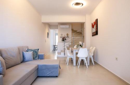 Loutra House | Sophias View