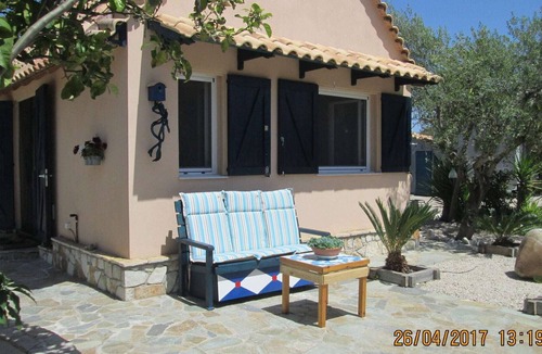 Messini House | Spacious chalet on a plot of 4000m2 with fruit trees near the beach in Messinia