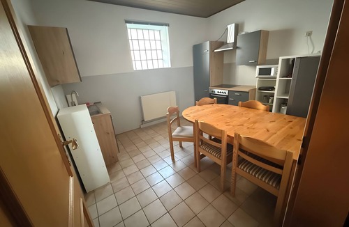 Orbis House | Spacious & Comfortable House – Perfect for Workers or Holiday Guests