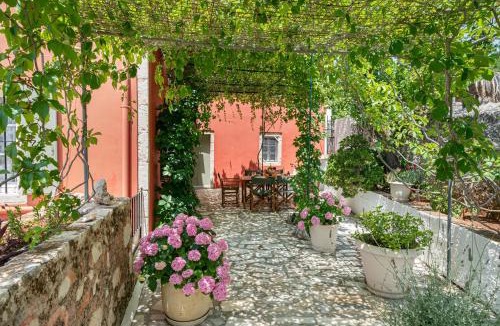 Tzamarelata Villa | Stavros Villa