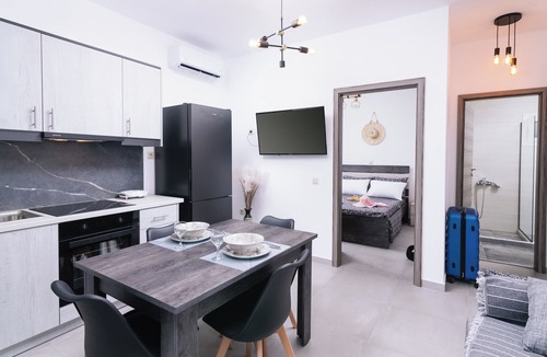 Crisostomos Apartment | Stella Apartment-breathtaking Sea View Apartment 2 Mins From the Beach!!