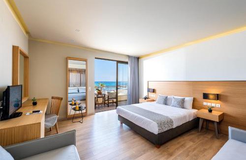 Aposelemis Resort | Stella Palace Aqua Park Resort