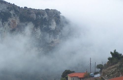 Trikolonoi House | Stemnitsa Diavatiko Traditional Appartments