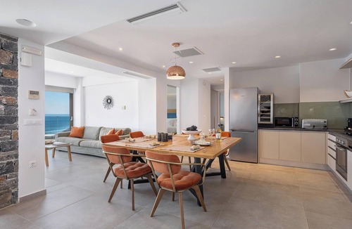 Agios Vasileios Villa | Steps to Beach,dazzling sea view