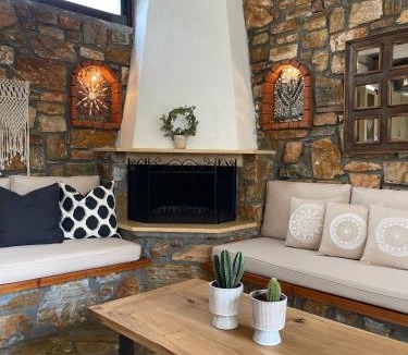 Leptokaria House | Stone cottage by the Coast of Olympus