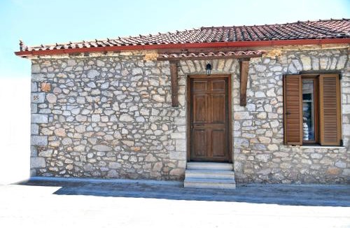 Amfikleia-Elateia House | Stone house Amfikleia