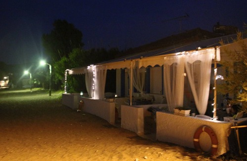 Tsonia Apartment | Stone house on the red beach of Tsonia, Lesvos.nn