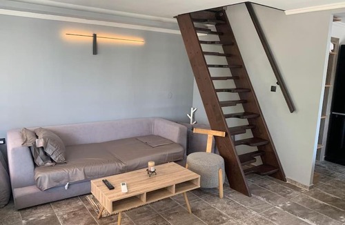 Ano Kariotes Villa | Stream House - Luxury living next to the river