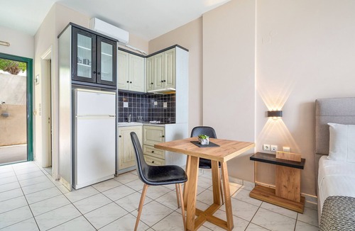 Agios Nikitas Apartment | Studio Apartment 'Sunset Premium 10' with Sea View, Wi-Fi and Air Conditioning