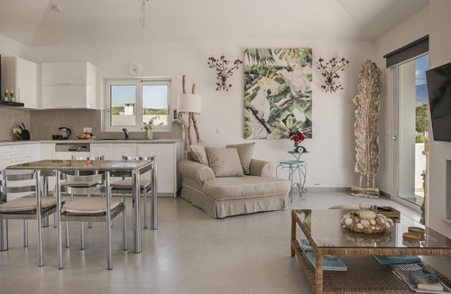 Svoronata Villa | Stylish Villa, A/C, Private Pool, Fabulous Location - Just 5mins walk to Tavernas & Ai Helis Beach!