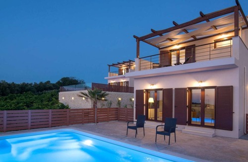 Episkopi Villa | Stylish Villa Liatiko. Heated pool. Amazing views