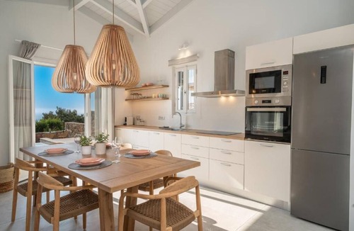 Tzamarelata Villa | Summer Breeze Villa With Private Pool