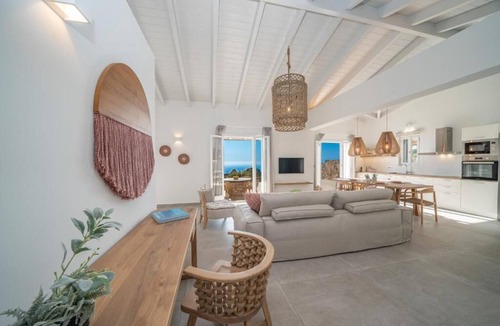 Tzamarelata Villa | Summer Breeze Villa With Private Pool