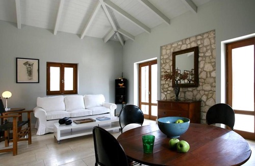 Evgiros House | Sunkiss Private Retreat Cottage With Pool