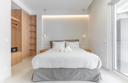 Kallithea Apartment | Sunny & Luxurious Penthouse with Terrace