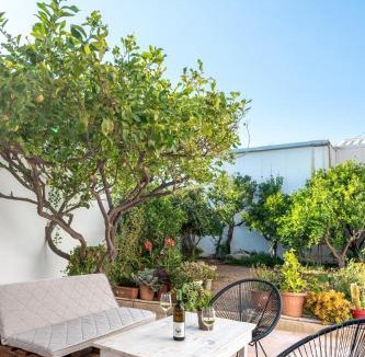 Agios Panteleimonas Apartment | Sunset Apartment