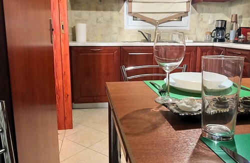 Patras Apartment | Sunset Oasis