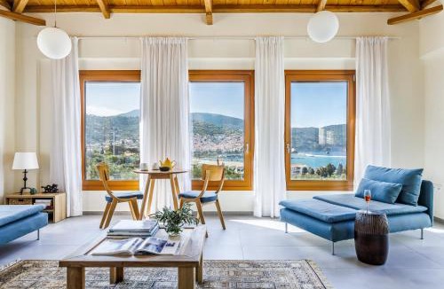 Skopelos Villa | Sunshine Pool Villa