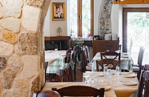 Limni House | Takis Family Corfu
